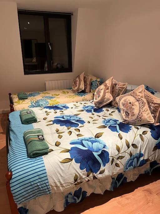 009- Studio Apartment In Ealing F5 מראה חיצוני תמונה